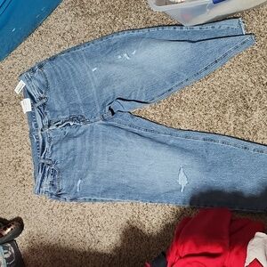 Nwt Size 20 Old Navy Light Blue Jeans With Distressing.